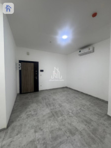 120m² Office in Life Towers Resim 4