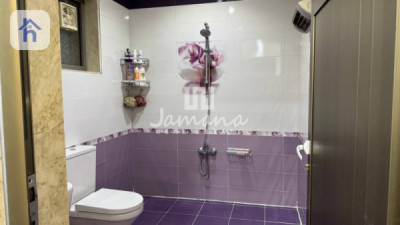 Spacious Family Home, Prime Location Image 23