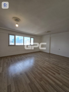 شقة واسعة ب 3 غرف نوم صورة 4