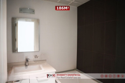 Modern 2-Bedroom Apartment in Erbil Image 7