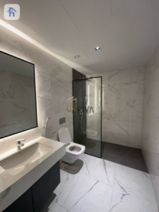 Luxury Apartment Image 12