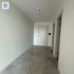 Spacious Apartment in Empire Square Resim 7