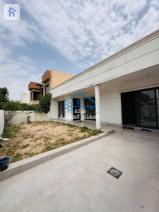 Spacious House in Ashti City image 2