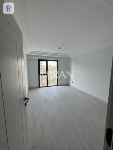 Spacious 2-Bedroom Apartment in Rami Towers Image 4