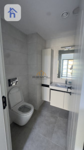 Modern 1-bedroom apartment with view image 6