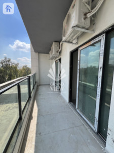 شقة حديثة بغرفتي نوم صورة 8