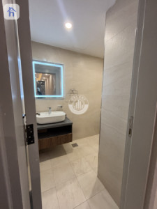 Spacious Apartment in Sky Towers image 11