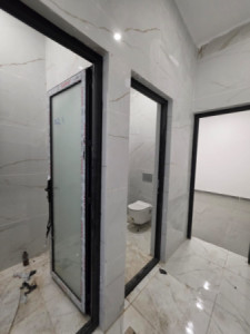 Corner Showroom image 26