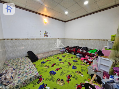 Spacious House in Erbil with 6 Bedrooms Image 18