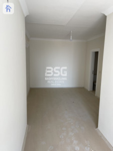 Modern 2-Bedroom Apartment Image 5
