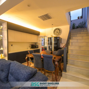 خانوو بەرامبەر باخچە وێنە 7