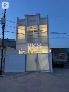 Office Space in Prime Location — 1