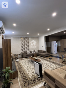 Large Family Home with 5 Bedrooms Image 6