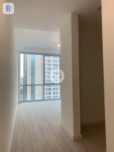 Modern and Cozy Apartment in Empire Square Image 6