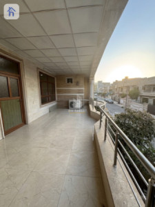 Spacious house with multiple rooms image 15