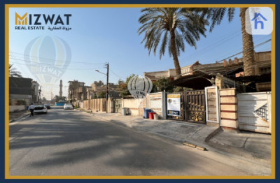 Spacious Family Home in Hay Haten Resim 3