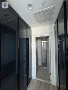 Modern Apartment Image 11