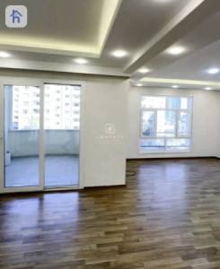 Spacious Apartment in Empire Royal Complex image 1