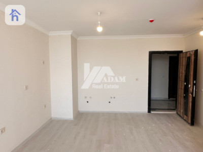 Modern 2-Bedroom Apartment Image 8