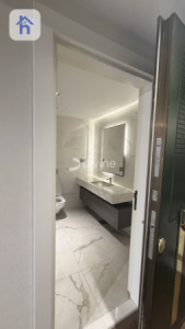 شقة استوديو مشرقة في موقع متميز صورة 4