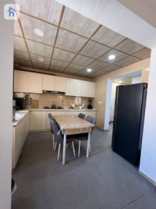 Modern Apartment Image 3