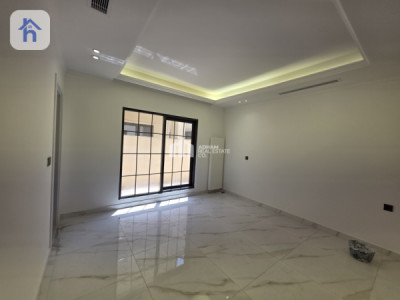 Spacious Family Home in Erbil Resim 20