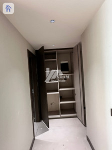 Apartment in Cash Image 6
