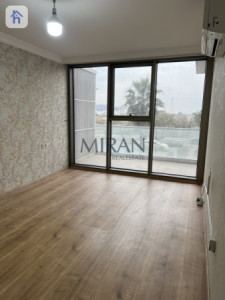 Spacious Apartment in Star Towers Image 8