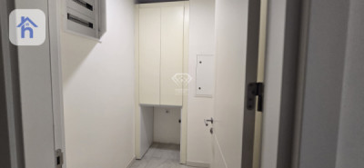 Cozy apartment in Empire Square Image 13