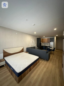 Modern Apartment in White Towers image 2