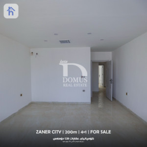 Spacious house with multiple rooms Resim 9