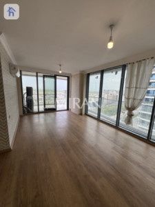 شقة حديثة بثلاث غرف نوم وإطلالات رائعة صورة 6