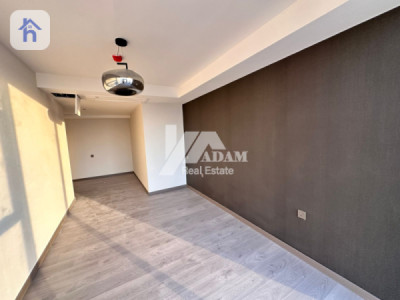 High-Floor 4 Bedroom Apartment for Rent Image 9