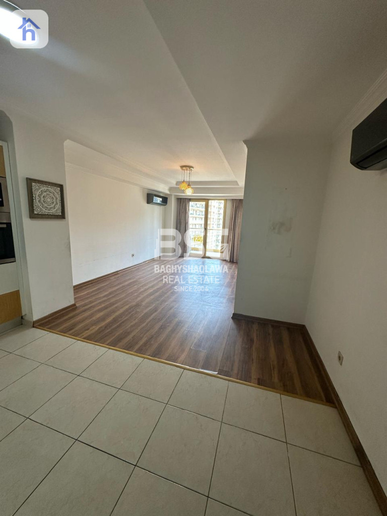 One Bedroom Apartment in Roya Tower