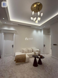 Luxury House image 14