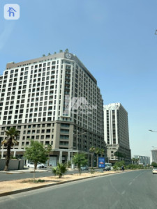 Elegant 2-BR Apartment with Terrace Image 18