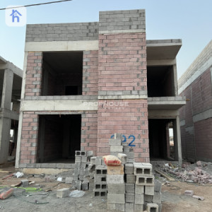 Beautiful 4 Bedroom Home in Rona Village image 1