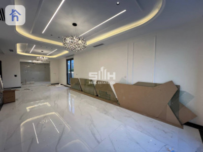 Spacious Home in Erbil with 7 Bedrooms image 5