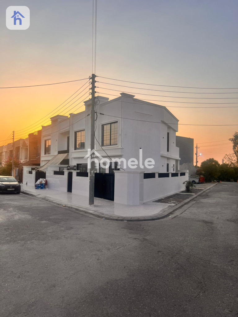 Corner House