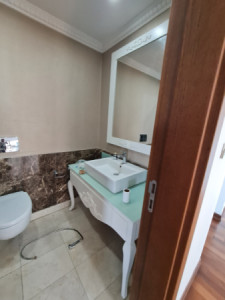 Elegant 3-Bedroom Apartment for Rent Resim 18
