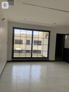 ماڵێکی خێزانیی فراوان وێنە 12