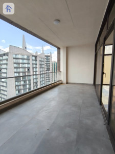 Spacious Apartment in Empire Pearl Towers image 19