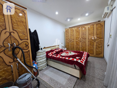 Spacious House with 3 Bedrooms Image 8