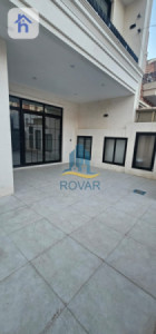 Spacious House with 4 Bedrooms Resim 8