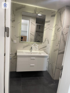 Cozy Furnished Apartment in Empire Wings Resim 7