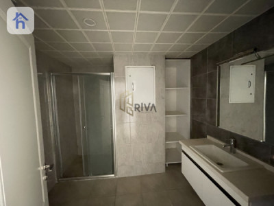 Apartment in Empire Pearl Towers, Erbil image 6