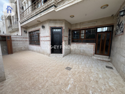 Spacious House in Erbil with 5 Bedrooms Image 4