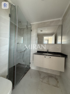 Modern 2BR Apartment with Balcony Resim 7