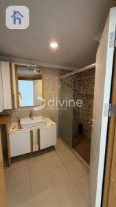 Luxurious Apartment in Roya Tower Image 8