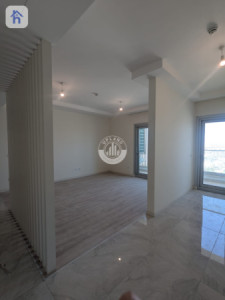 Elegant 2-Bedroom Apartment in Empire Square Resim 4